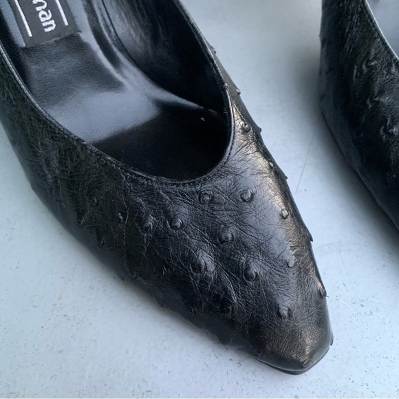 Stuart Weitzman Black Women's Textured Heels 6.5 - Picture 3 of 11